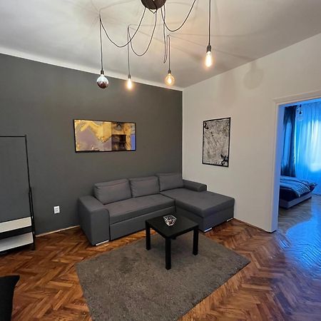 Two Bedroom Apartment Near Slavija Square Belgrad Exterior foto