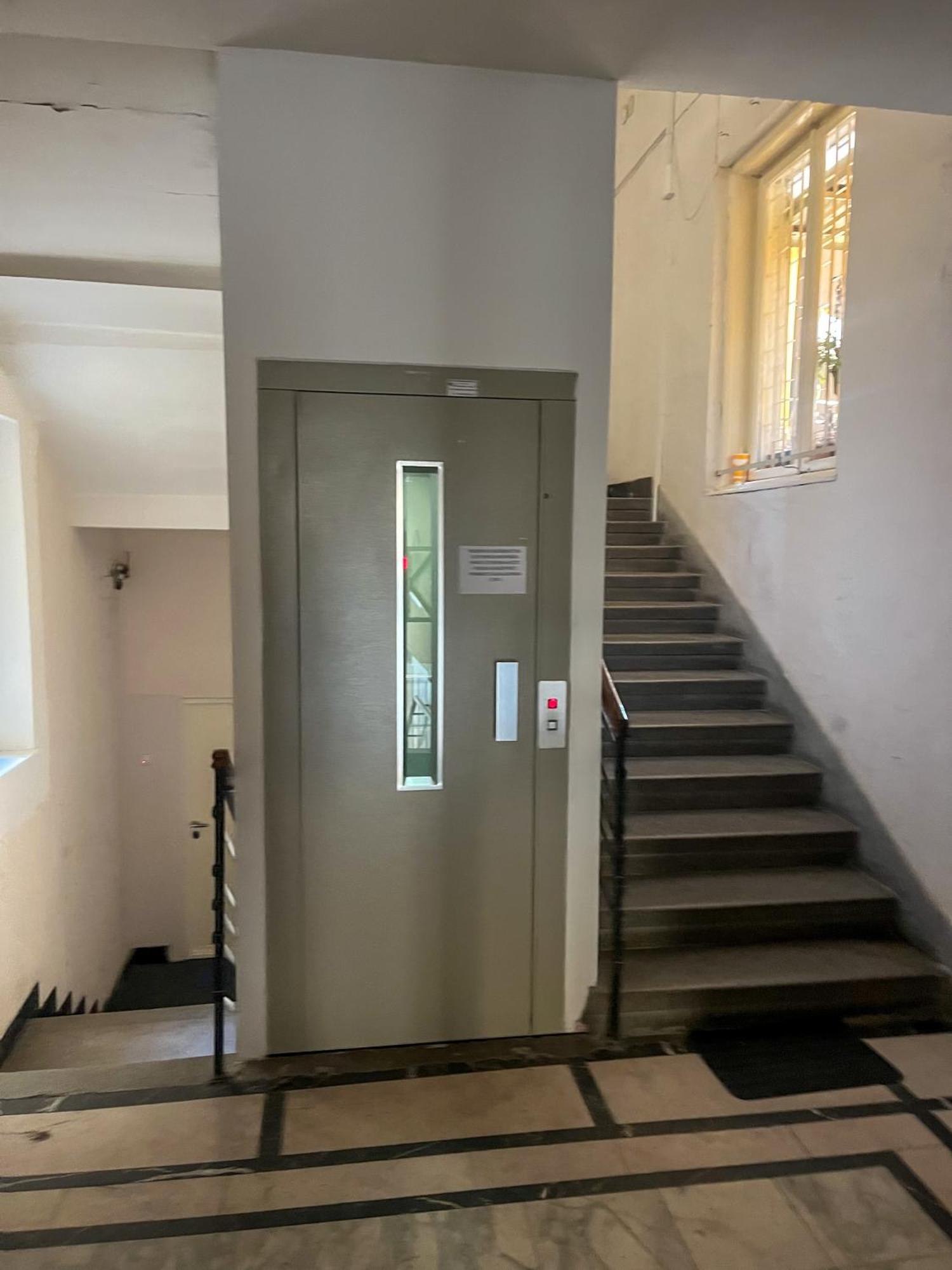 Two Bedroom Apartment Near Slavija Square Belgrad Exterior foto